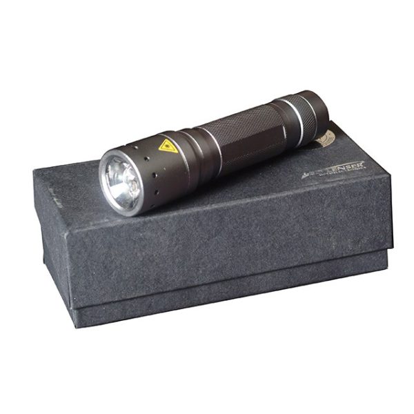 Politiezaklamp Led Lenser LED Focus titanium grijs cadeauverpakking-0